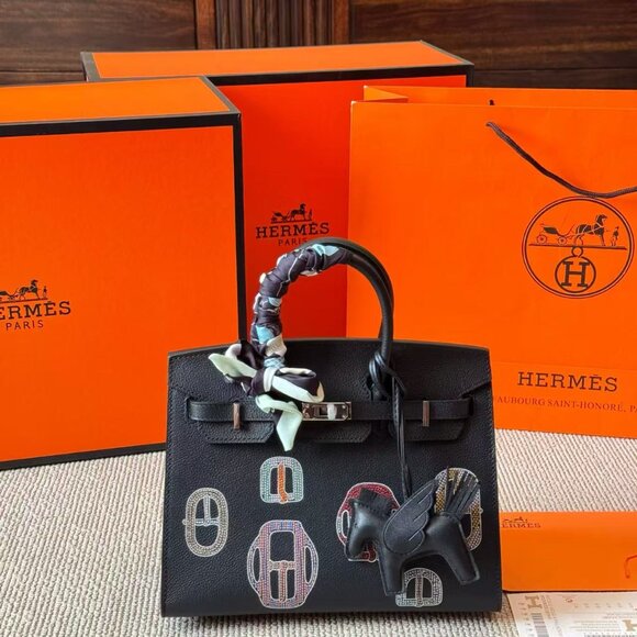 Classic Hermes Bag: A Stylish and Versatile Choice for Elegance